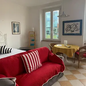 https://darsena-apartments.hotelitalianriviera.com